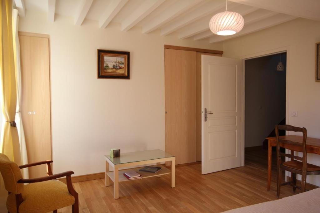 Saint-Amand-en-Puisaye La Maison D'A Cote מראה חיצוני תמונה